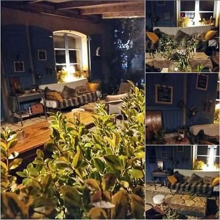 Готель Chez Gladys Et Ses Enfants Lain Екстер'єр фото